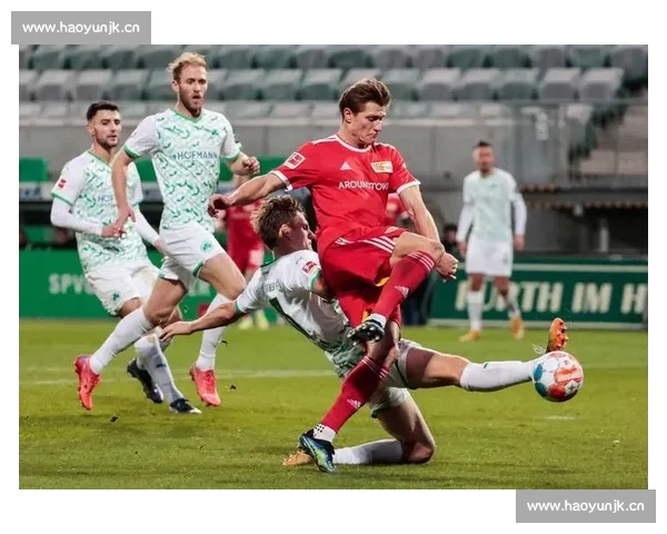 高清足球赛事直播APP下载指南畅享全球赛场精彩即时比分数据分析权威解说 - 副本 - 副本 - 副本 (9)